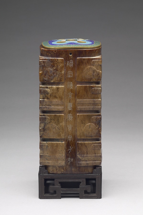 明代玉器_台北故宫博物院藏历代玉石器_馆藏古玉高清图片